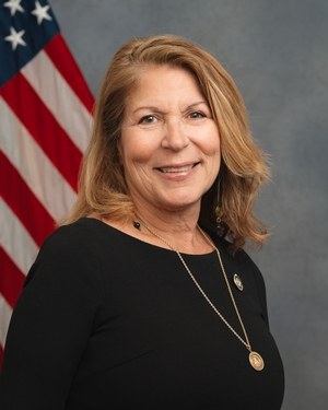 Tina Davis